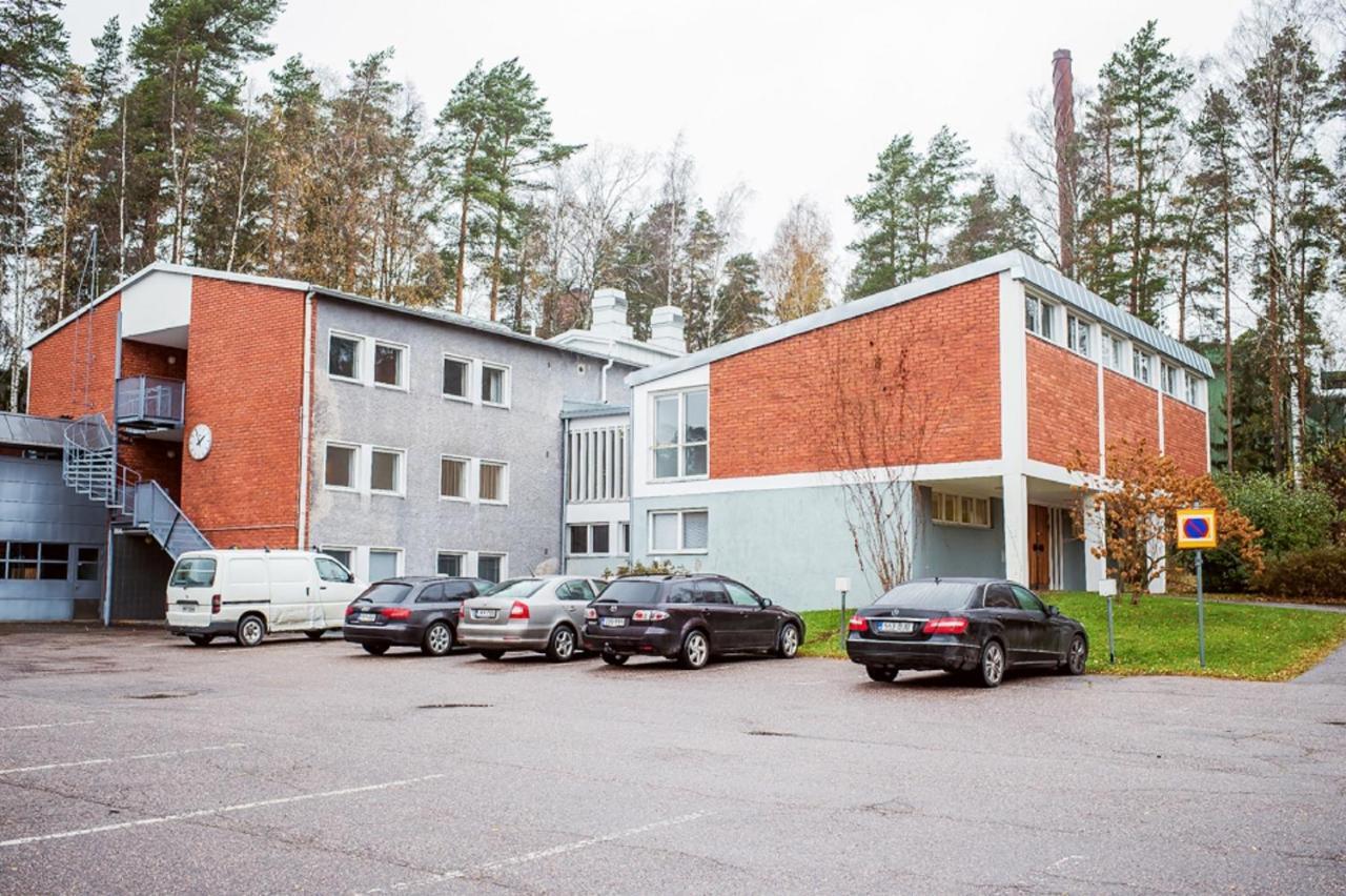 Forenom Hostel Espoo Otaniemi Exteriör bild